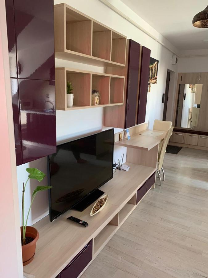 Simona Mall Apartment